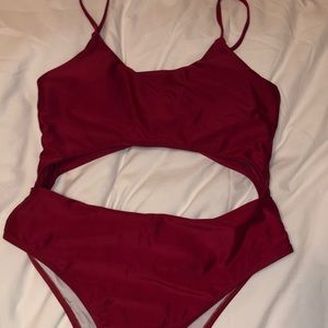 ROMWE cut out one piece swimming suit